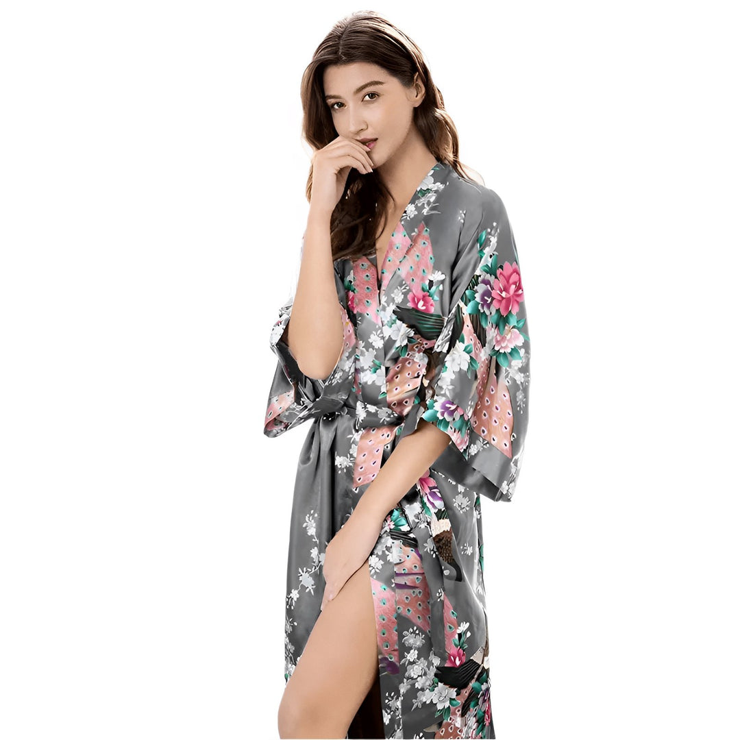 Syra Kimono Robe - Platinum VERITI 